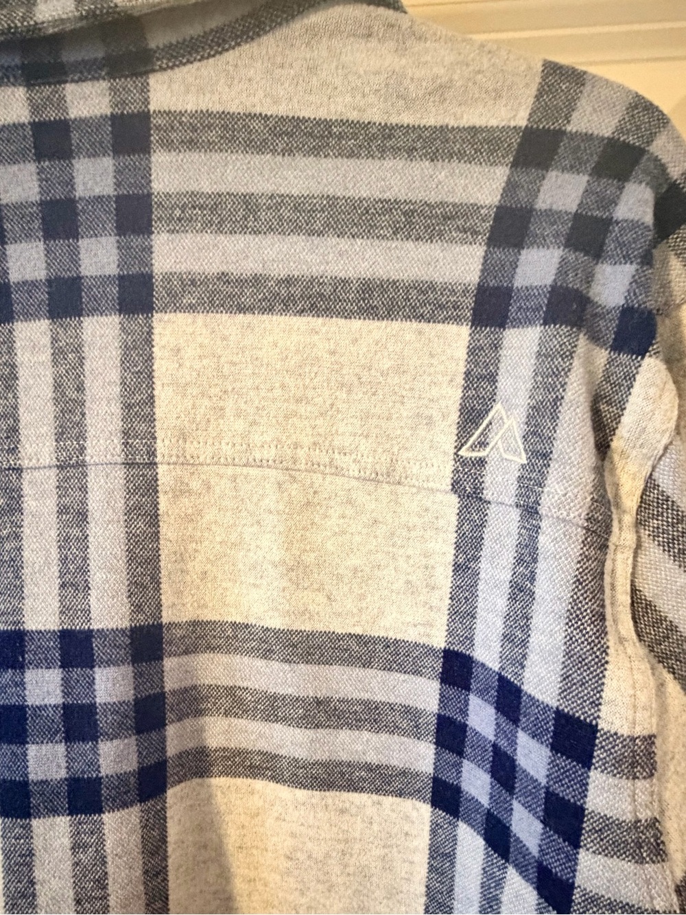 Alpine Design Plaid Flannel Shirt - Picture 7 of 11